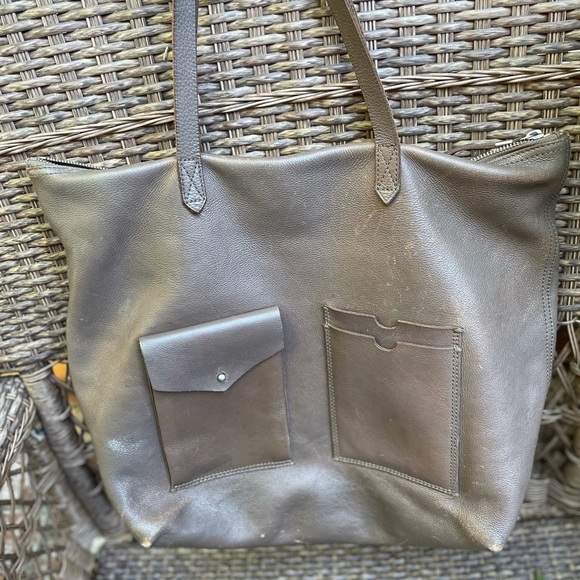 Madewell The Transport Satchel with Pockets in Castle Rock - Picture 2 of 9